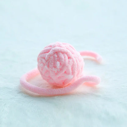 JinglePaws Yarn Ball